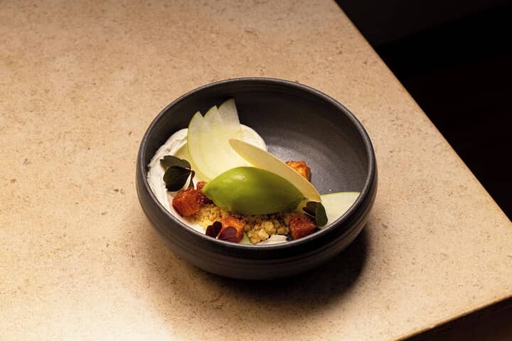 Dining 88 of 137