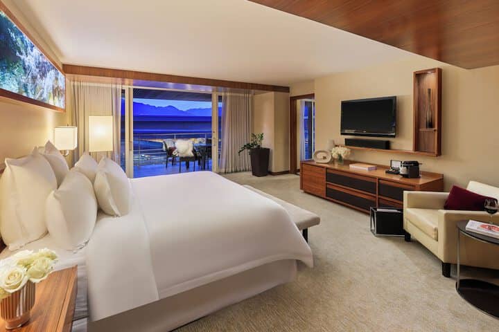 Room 28 of 137